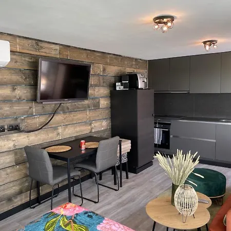 Villa Tiny House à Westdorpe Extérieur photo